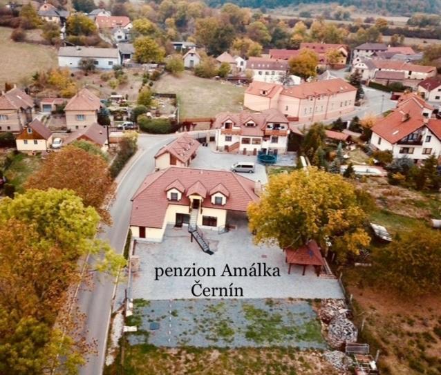 Penzion Amalka Cernin Apartment Zdice Exterior foto